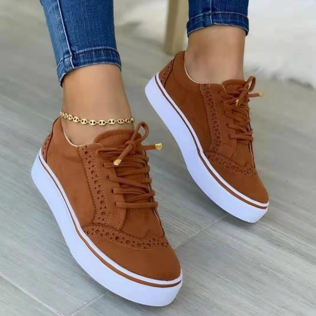 Women's Retro Brown Lace