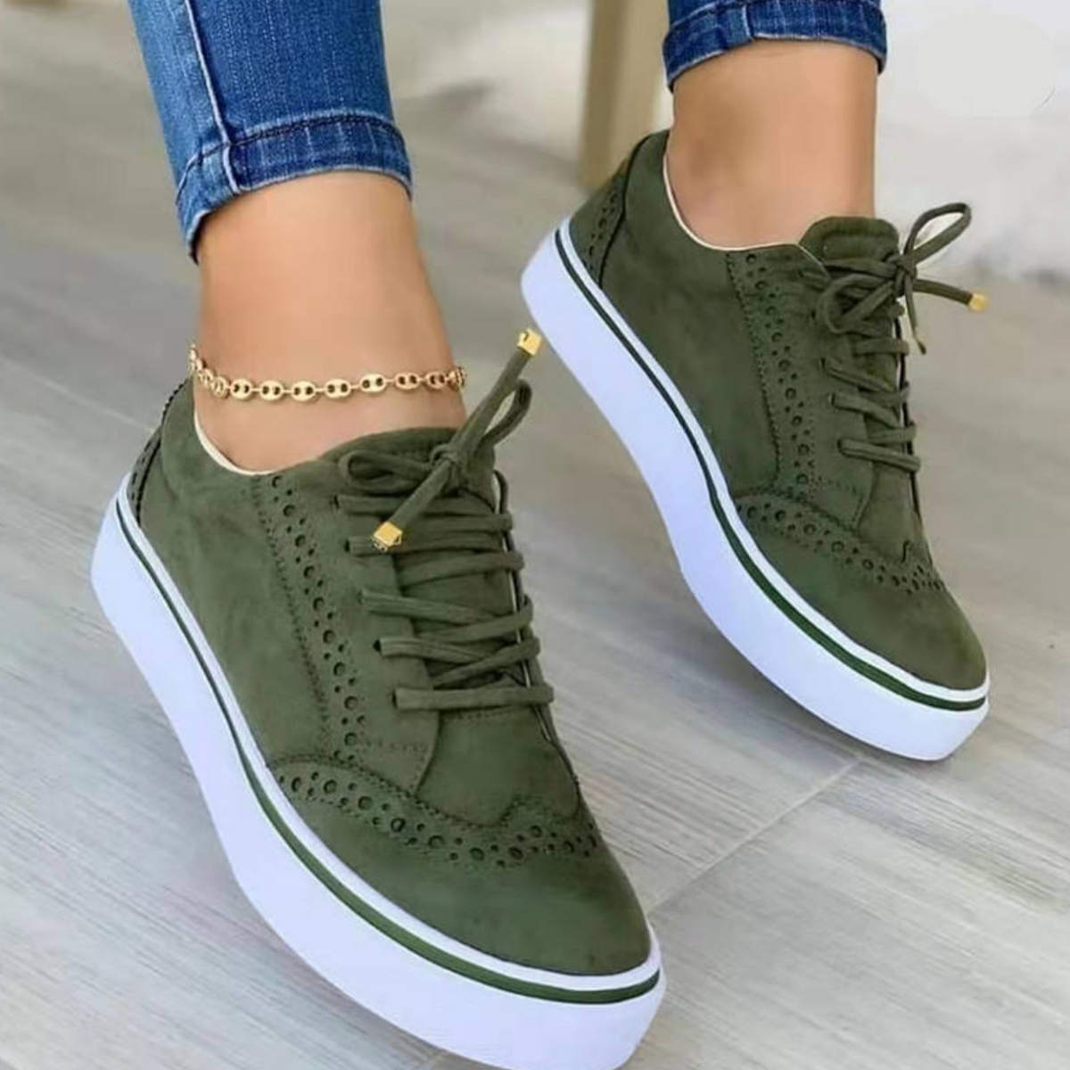 Women's Retro Brown Lace